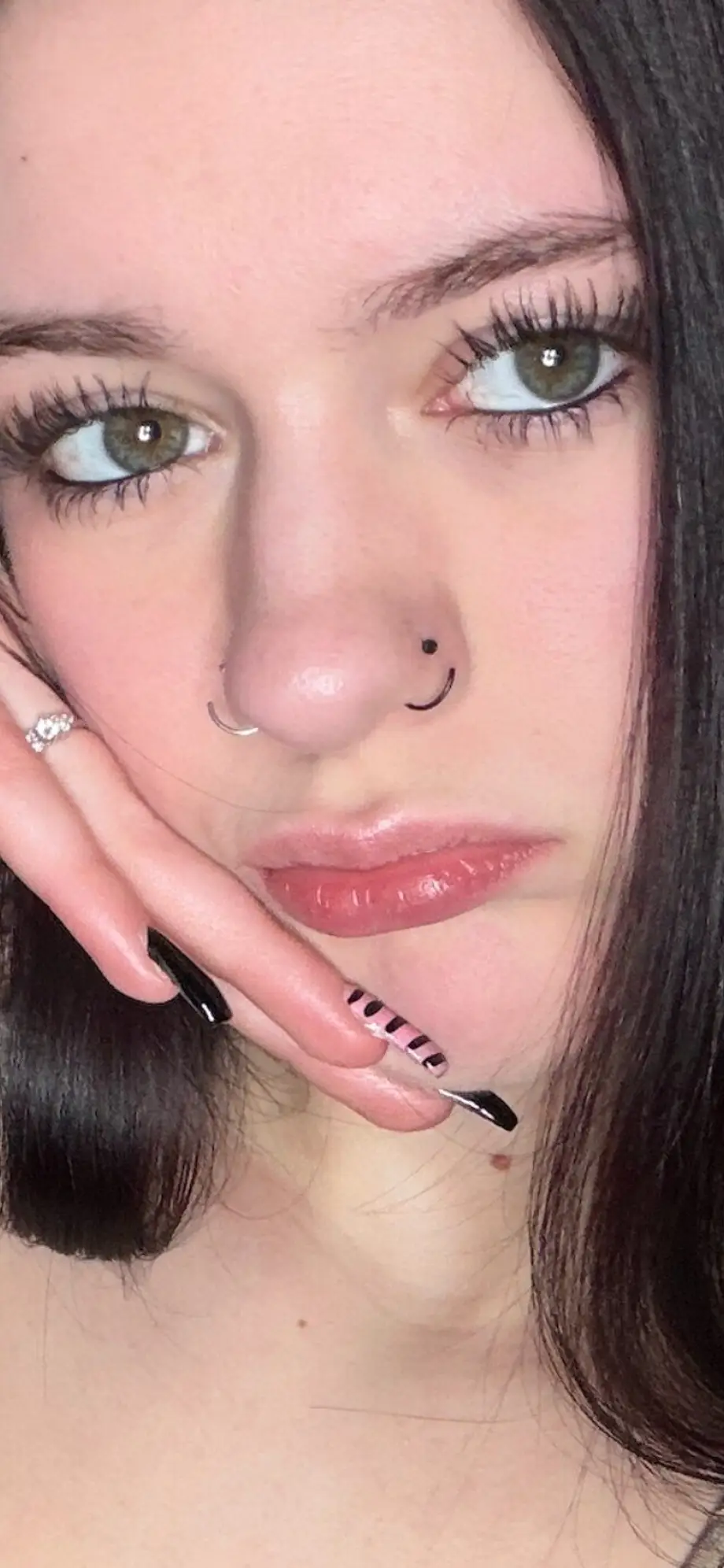 𝙻 𝙸 𝙻 𝚈