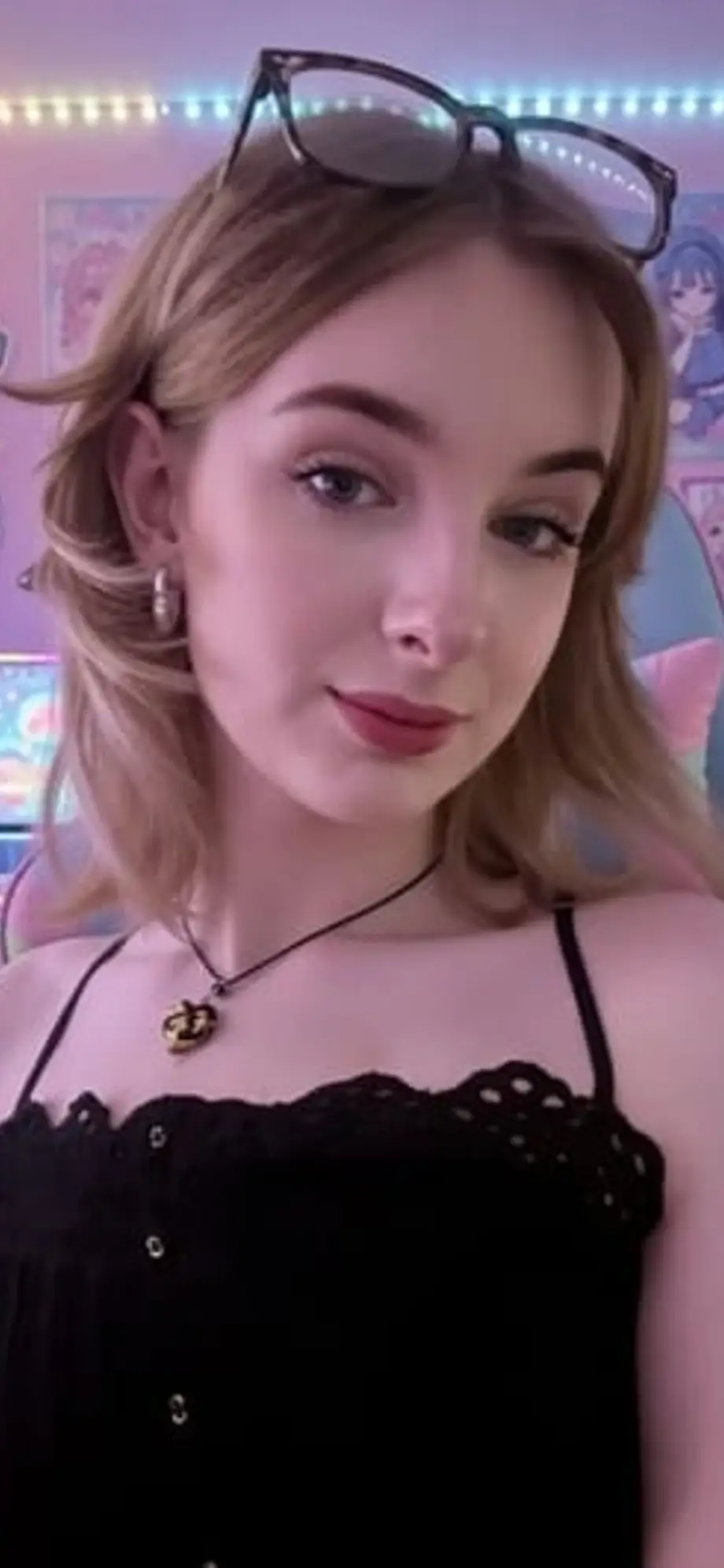 Ava 🏳️⚧️ 18 y/o trans